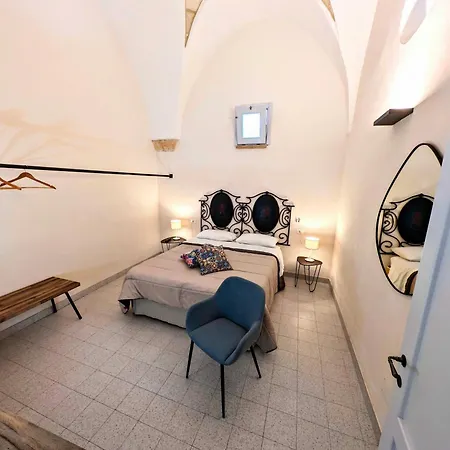 Holiday home Oikia Vacanze Le Bey