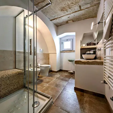 Oikia Vacanze Le Bey Holiday home *