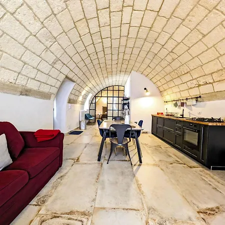 Oikia Vacanze Le Bey Holiday home