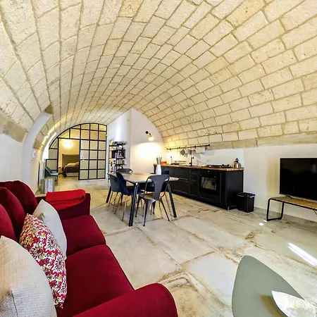 Oikia Vacanze Le Bey Holiday home *